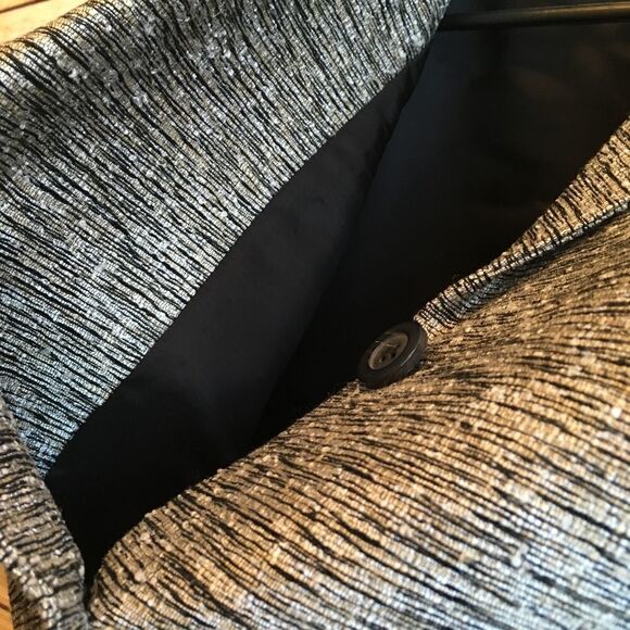 VINTAGE DONCASTER SKIRT SET IN SILK BLEND - Picture 3 of 9